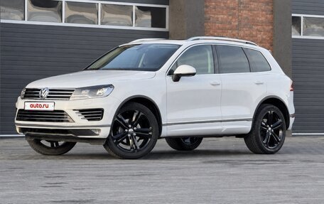 Volkswagen Touareg III, 2016 год, 2 700 000 рублей, 2 фотография