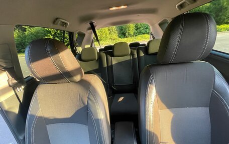 Toyota Verso I, 2011 год, 910 000 рублей, 12 фотография