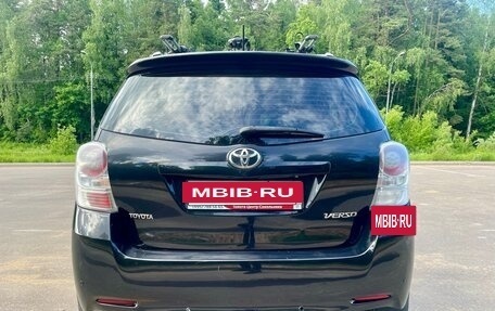 Toyota Verso I, 2011 год, 910 000 рублей, 3 фотография