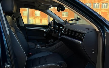 Volkswagen Touareg III, 2021 год, 7 750 000 рублей, 6 фотография