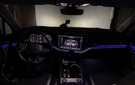 Volkswagen Touareg III, 2021 год, 7 750 000 рублей, 23 фотография