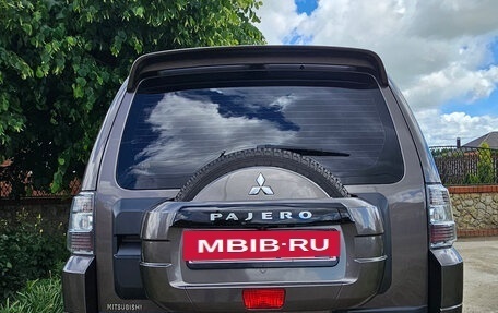 Mitsubishi Pajero IV, 2011 год, 2 600 000 рублей, 5 фотография
