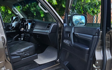 Mitsubishi Pajero IV, 2011 год, 2 600 000 рублей, 20 фотография