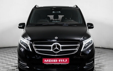 Mercedes-Benz V-Класс, 2018 год, 4 990 000 рублей, 2 фотография