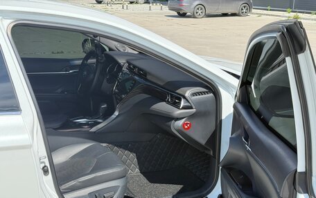 Toyota Camry, 2019 год, 2 680 000 рублей, 5 фотография