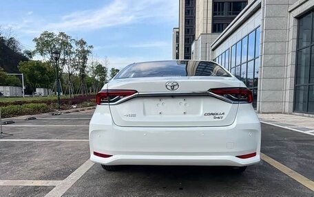 Toyota Corolla, 2022 год, 1 450 000 рублей, 6 фотография