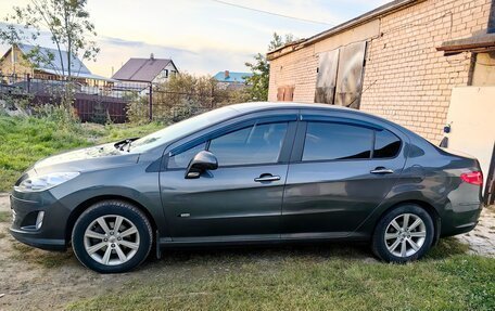 Peugeot 408 I рестайлинг, 2014 год, 760 000 рублей, 2 фотография