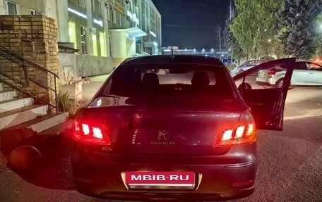 Peugeot 408 I рестайлинг, 2014 год, 760 000 рублей, 18 фотография