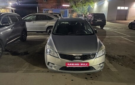 KIA cee'd I рестайлинг, 2010 год, 800 000 рублей, 9 фотография