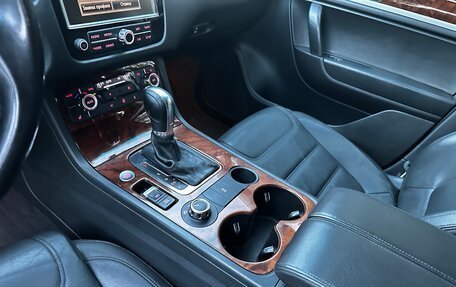 Volkswagen Touareg III, 2012 год, 1 655 000 рублей, 13 фотография