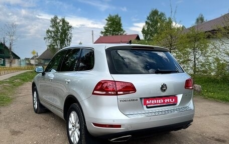 Volkswagen Touareg III, 2012 год, 1 655 000 рублей, 5 фотография