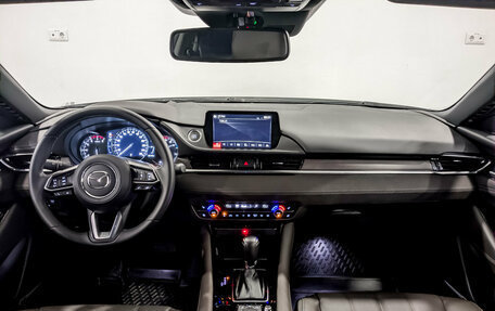 Mazda 6, 2023 год, 3 130 000 рублей, 14 фотография