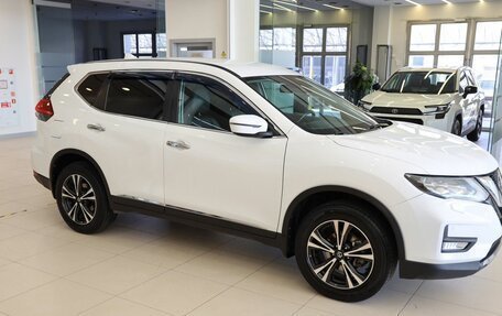 Nissan X-Trail, 2018 год, 2 525 000 рублей, 6 фотография