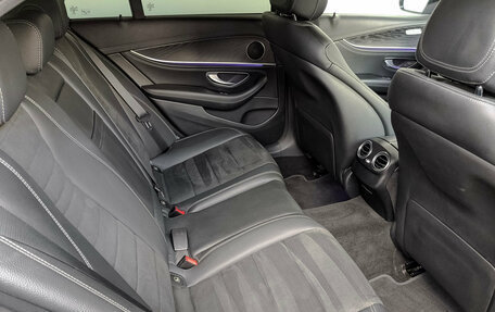 Mercedes-Benz E-Класс, 2020 год, 4 228 000 рублей, 18 фотография