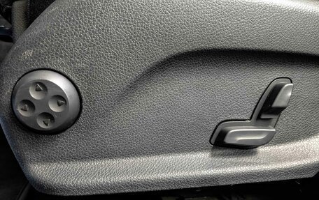 Mercedes-Benz E-Класс, 2020 год, 4 228 000 рублей, 29 фотография