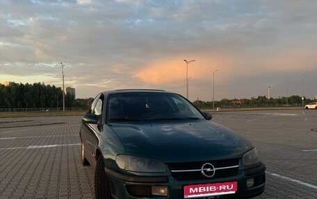 Opel Omega B, 1995 год, 290 000 рублей, 1 фотография
