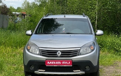 Renault Sandero II рестайлинг, 2014 год, 730 000 рублей, 1 фотография