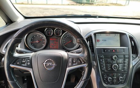 Opel Astra J, 2013 год, 690 000 рублей, 11 фотография