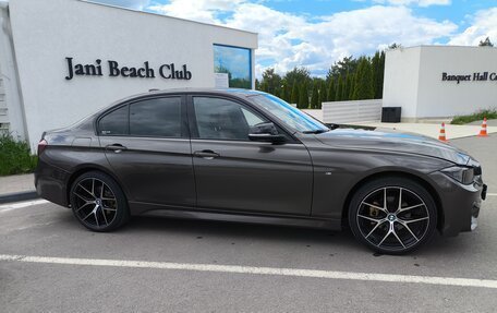 BMW 3 серия, 2012 год, 1 300 000 рублей, 3 фотография