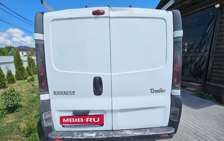 Renault Trafic, 2003 год, 570 000 рублей, 5 фотография