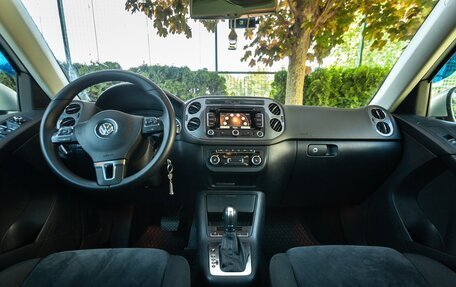 Volkswagen Tiguan I, 2013 год, 1 850 000 рублей, 7 фотография