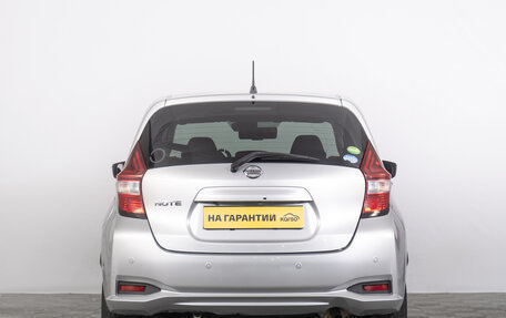 Nissan Note II рестайлинг, 2017 год, 899 000 рублей, 5 фотография