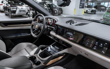 Porsche Cayenne III, 2026 год, 18 900 000 рублей, 2 фотография