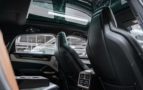 Porsche Cayenne III, 2026 год, 18 900 000 рублей, 4 фотография