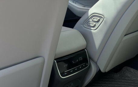 GAC GS8, 2024 год, 3 690 000 рублей, 18 фотография