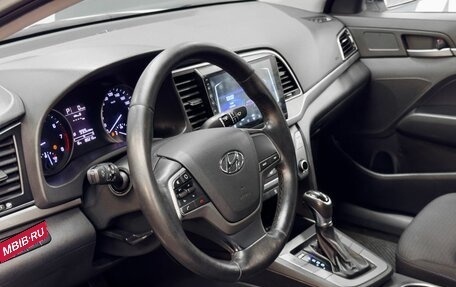 Hyundai Elantra VI рестайлинг, 2017 год, 1 149 900 рублей, 7 фотография