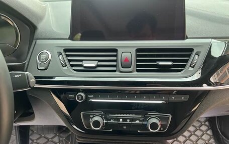 BMW 1 серия, 2020 год, 1 980 005 рублей, 11 фотография