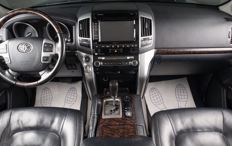 Toyota Land Cruiser 200, 2013 год, 3 899 000 рублей, 7 фотография