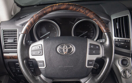 Toyota Land Cruiser 200, 2013 год, 3 899 000 рублей, 9 фотография