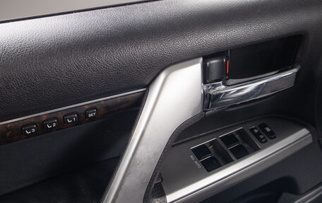 Toyota Land Cruiser 200, 2013 год, 3 899 000 рублей, 19 фотография