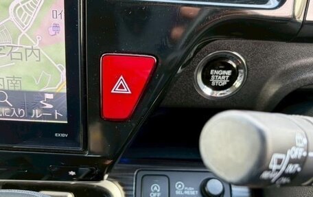 Honda Stepwgn IV, 2016 год, 1 590 000 рублей, 17 фотография