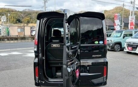 Honda Stepwgn IV, 2016 год, 1 590 000 рублей, 24 фотография