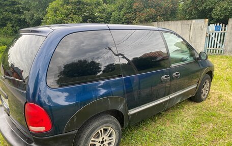 Dodge Caravan III, 2000 год, 170 000 рублей, 4 фотография