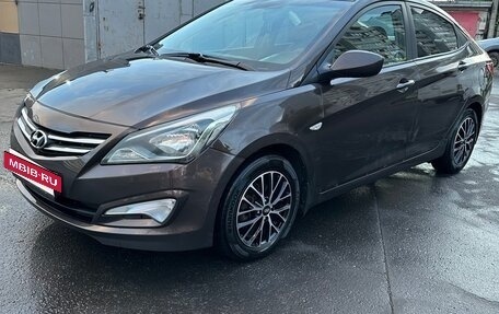 Hyundai Solaris II рестайлинг, 2016 год, 790 000 рублей, 2 фотография