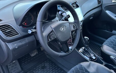 Hyundai Solaris II рестайлинг, 2016 год, 790 000 рублей, 11 фотография