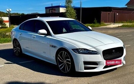 Jaguar XF II, 2016 год, 2 075 000 рублей, 3 фотография