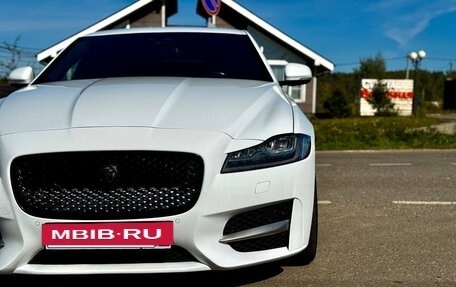 Jaguar XF II, 2016 год, 2 075 000 рублей, 6 фотография