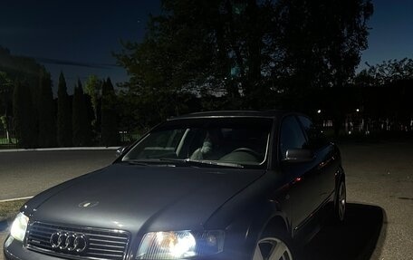 Audi A4, 2003 год, 550 000 рублей, 2 фотография