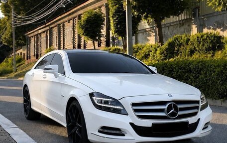 Mercedes-Benz CLS, 2011 год, 1 895 000 рублей, 3 фотография