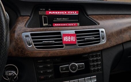 Mercedes-Benz CLS, 2011 год, 1 895 000 рублей, 12 фотография