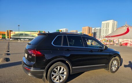 Volkswagen Tiguan II, 2017 год, 2 999 999 рублей, 6 фотография