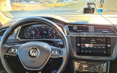 Volkswagen Tiguan II, 2017 год, 2 999 999 рублей, 15 фотография