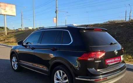 Volkswagen Tiguan II, 2017 год, 2 999 999 рублей, 4 фотография