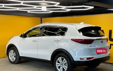 KIA Sportage IV рестайлинг, 2016 год, 1 899 000 рублей, 6 фотография