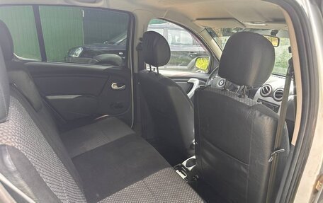 Renault Sandero II рестайлинг, 2014 год, 730 000 рублей, 4 фотография