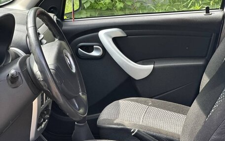 Renault Sandero II рестайлинг, 2014 год, 730 000 рублей, 8 фотография